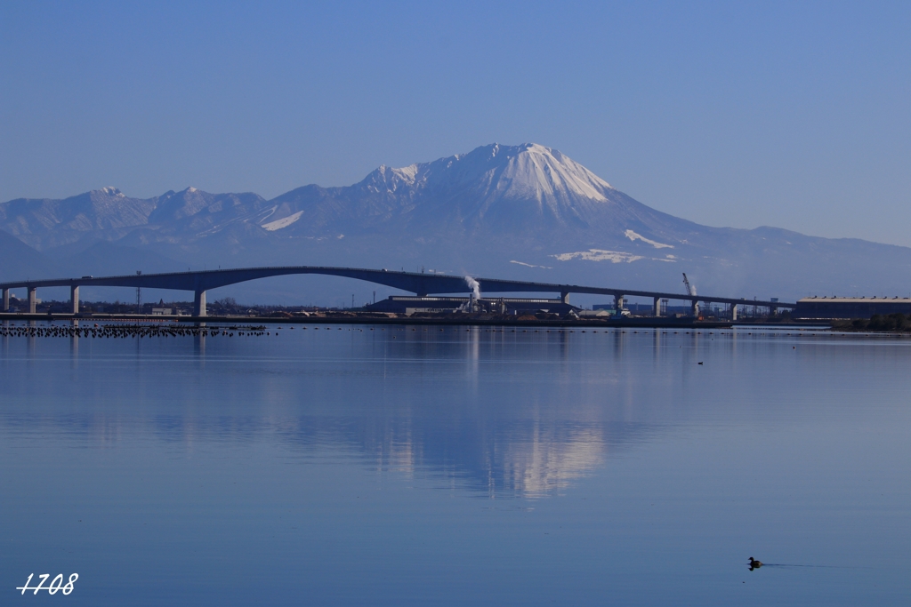 大山と江島大橋