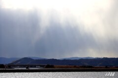 流れ込む雪雲