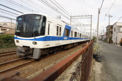 南海電車高野線浅香山駅付近にて