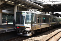JR伊丹駅ホームにて
