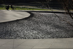 うめきた公園の人工池