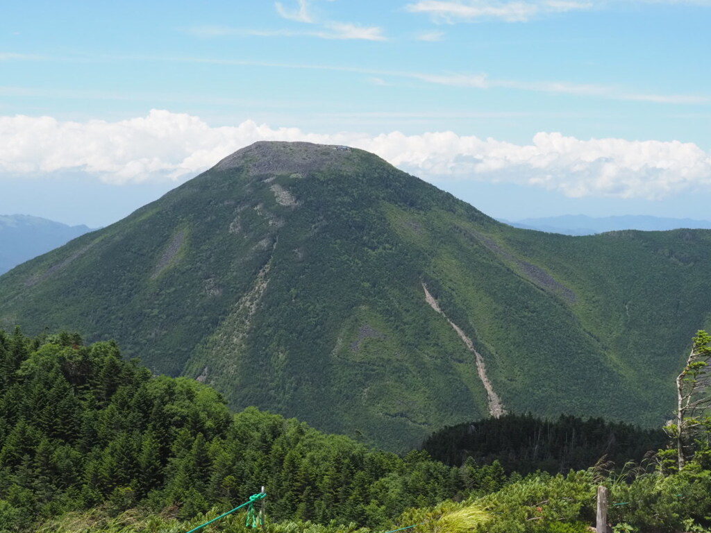 『夏山・蓼科山』