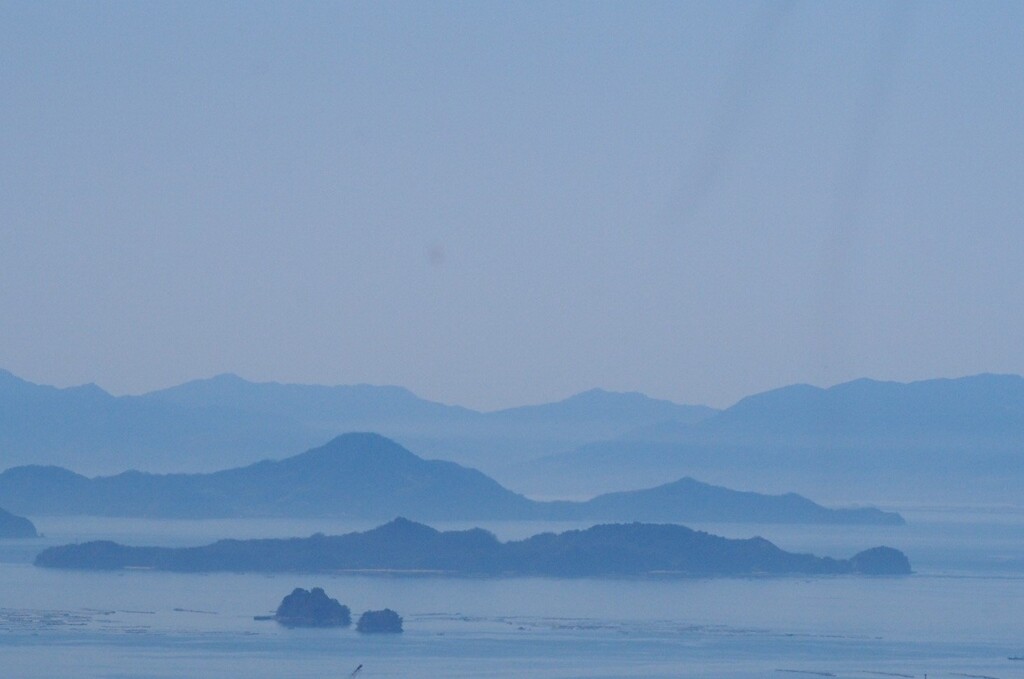 『瀬戸内遠望』