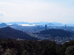 『瀬戸内の街』