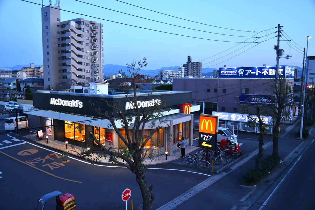 夕暮れドライブスルー。。。！