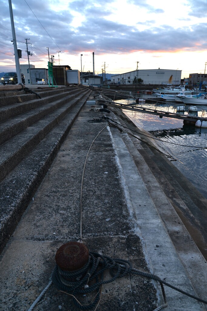 冬空と漁港　④。。。！