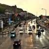 雨あがりの歩道橋　②。。。！