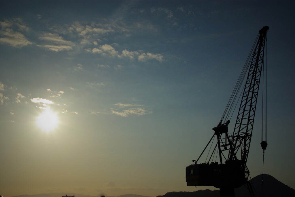 夕陽に向かって力強く。。。！