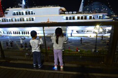 夢で見たよ白い船　。。。！