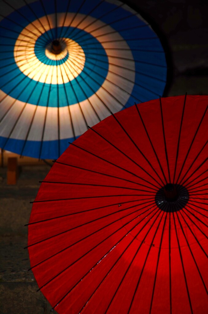 闇間に咲く。。。！