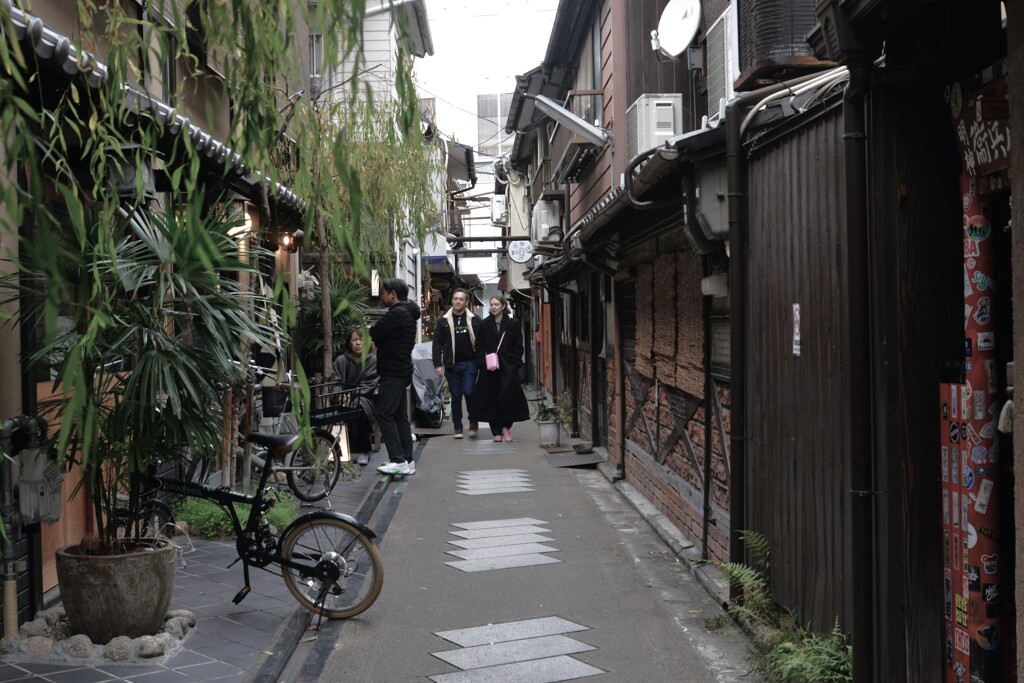 裏通り　➂。。。！