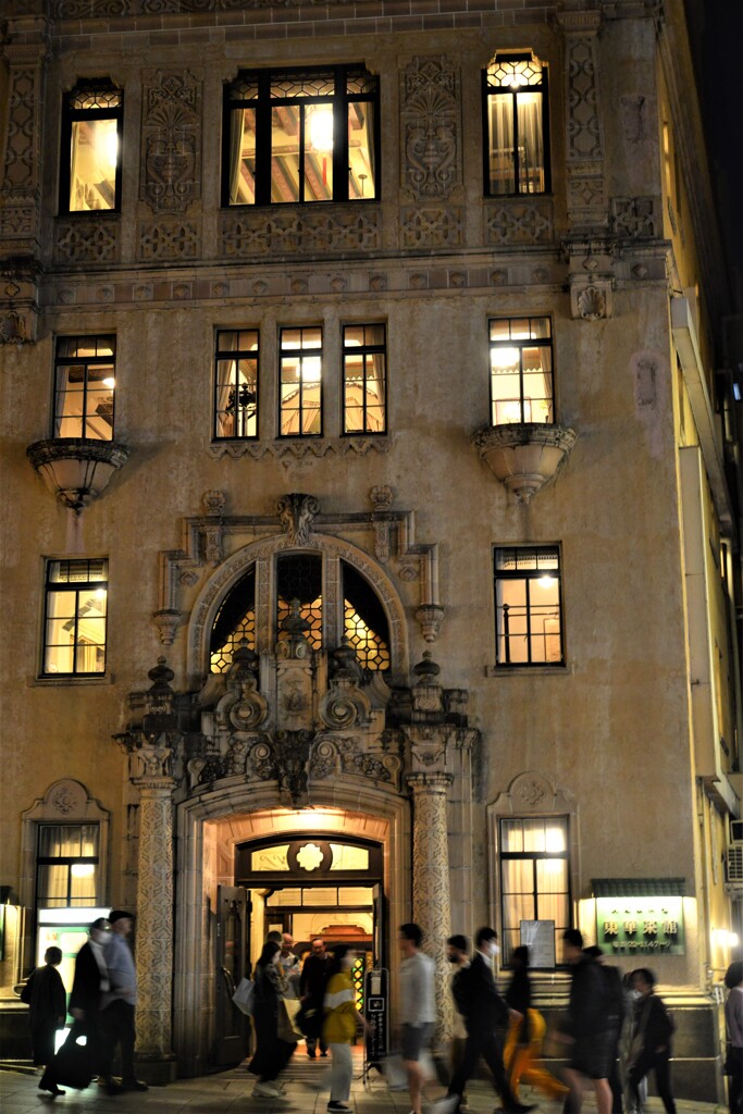 四条の袂で。。。！