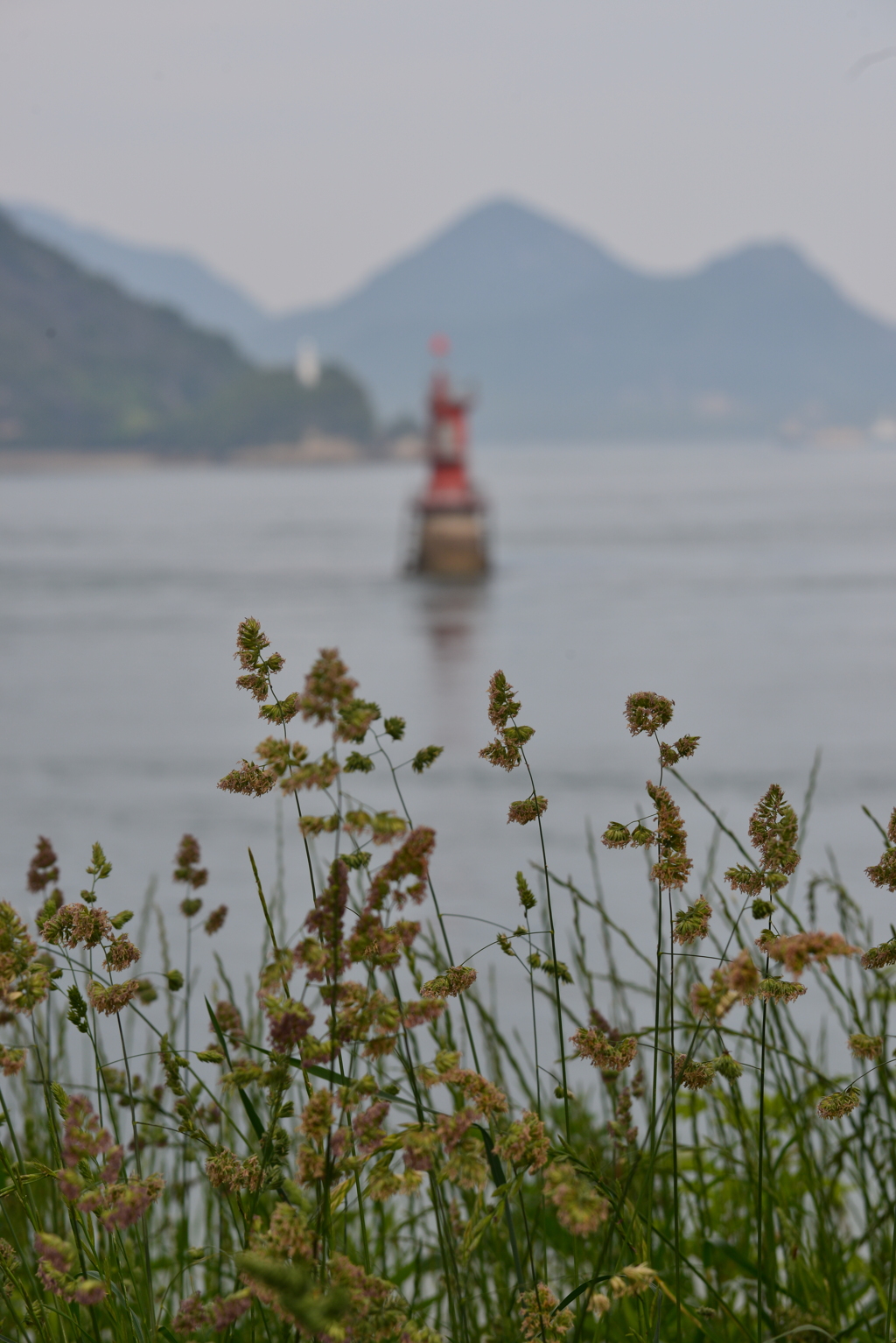 赤灯台と海峡　②。。。！