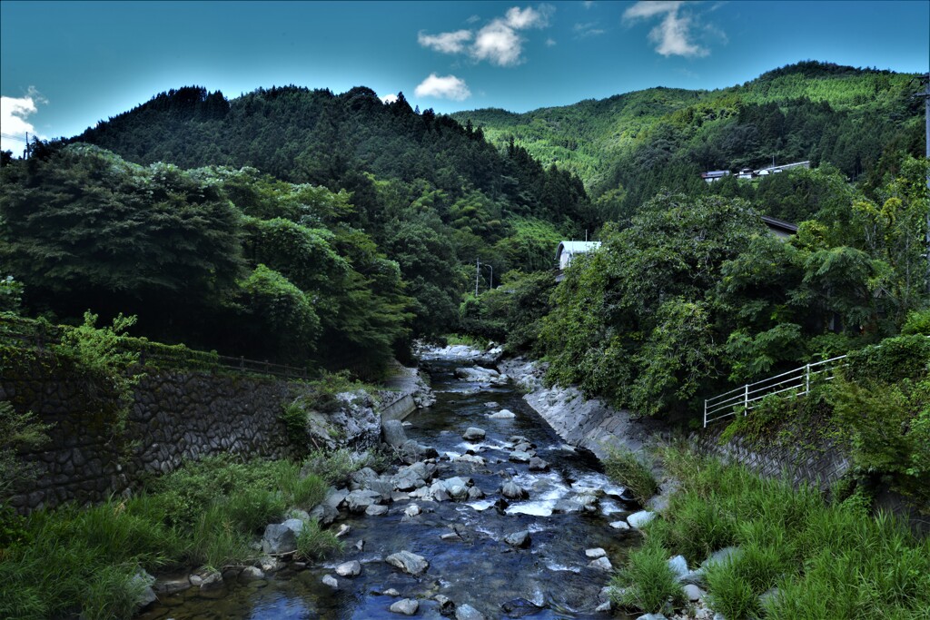心澄む山村風景　①。。。！