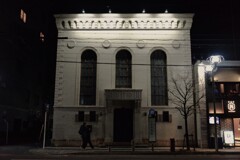 冬の冷たい歩道　①。。。！