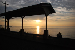 海に一番近い駅。。。！　夕景 3