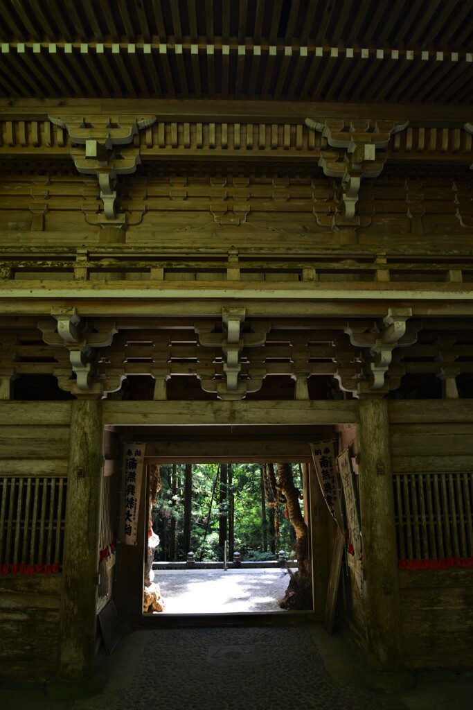 深山の大宝寺　➂。。。！