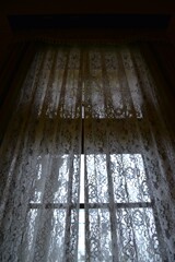 窓辺のレースカーテン。。。！