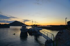夕日に染まる　④。。。！