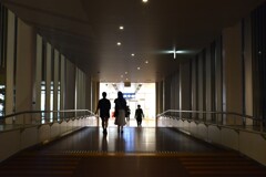 夜更けの街角　④。。。！