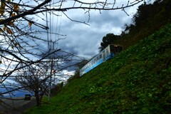 冬枯れを駆け抜けて　①。。。！