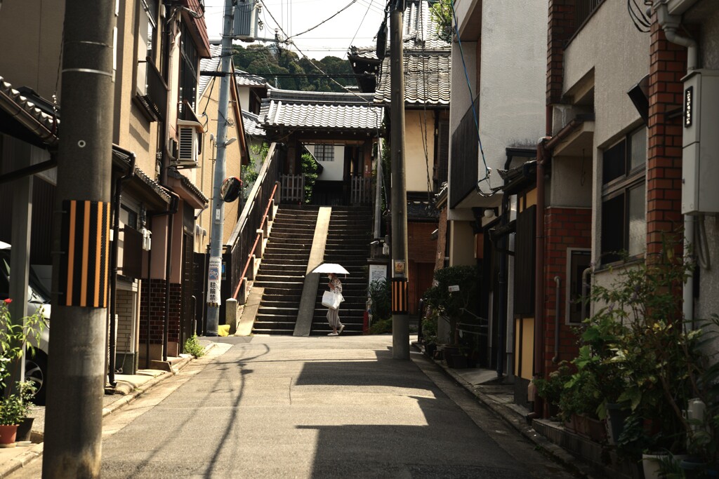 夏の裏通り。。。！