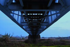 冬枯れの河原　④。。。！