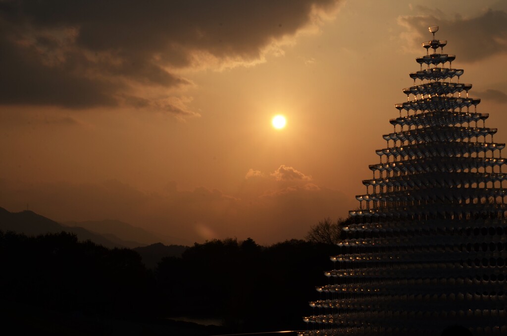 夕暮れとオブジェ。。。！