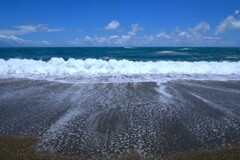 水平線の向こう側　。。。！