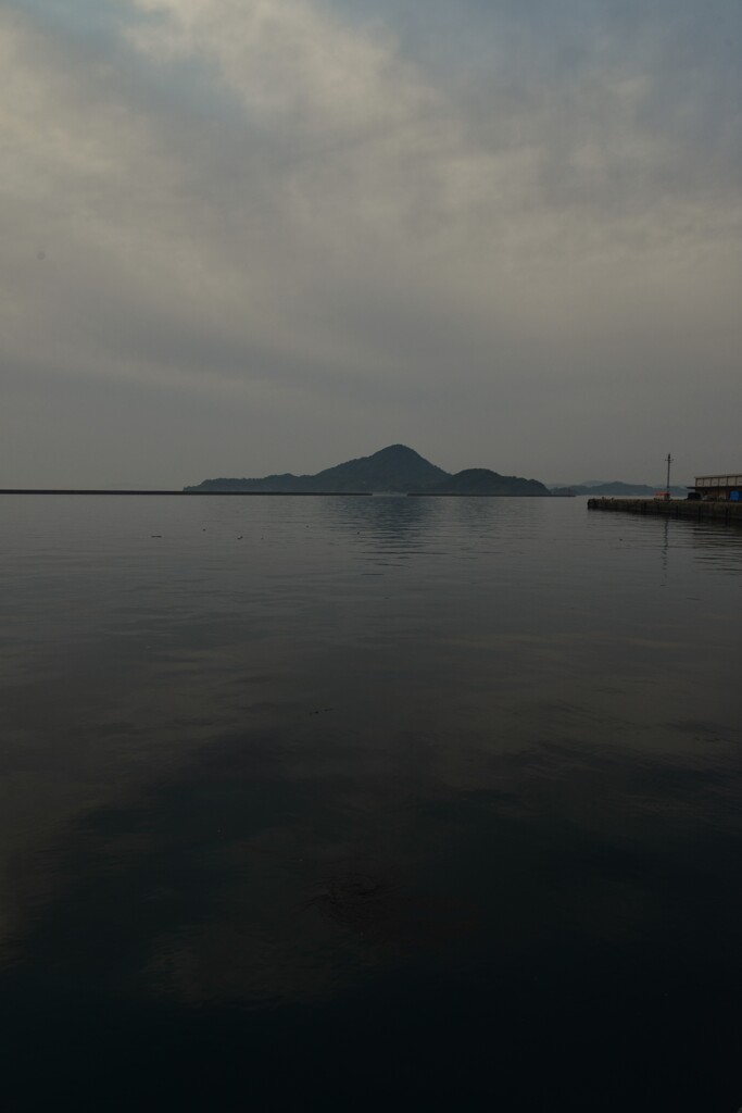 泣き出しそうな海　④。。。！