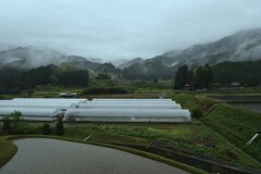 雨煙る天空の里　➁。。。！