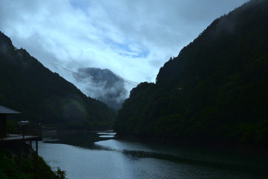 幻想の湖面　①。。。！