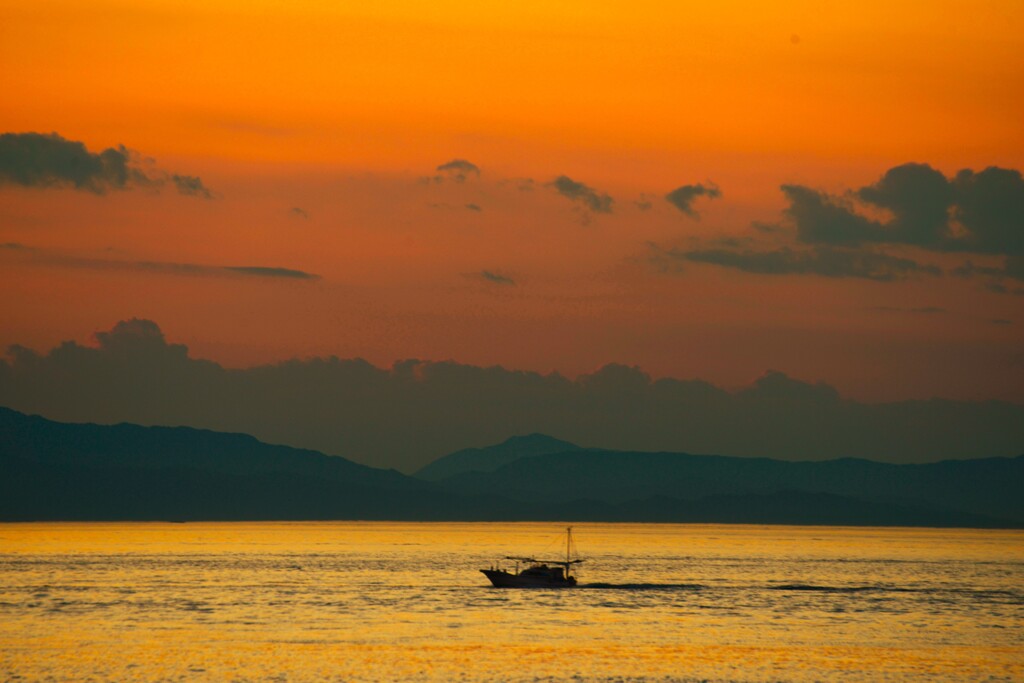 夕陽赤く。。。！