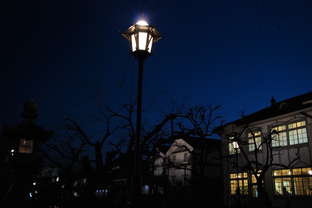 旅路の夜　①。。。！