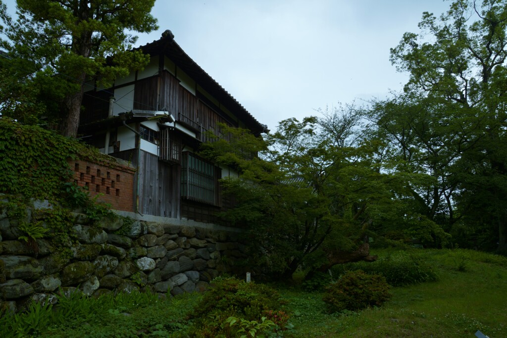 梅雨の似合う家　①。。。！