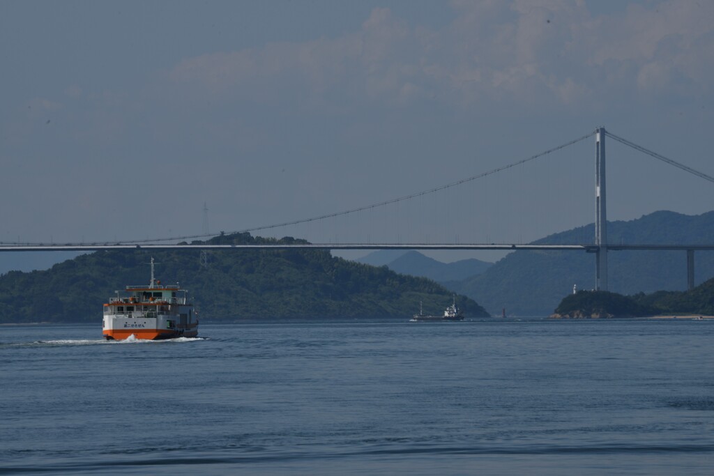 来島海峡と今治港　②。。。！