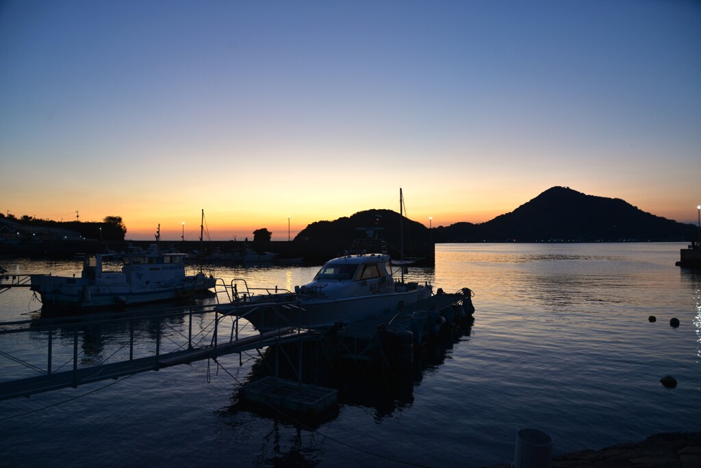 夕暮れ時と静寂　①。。。！