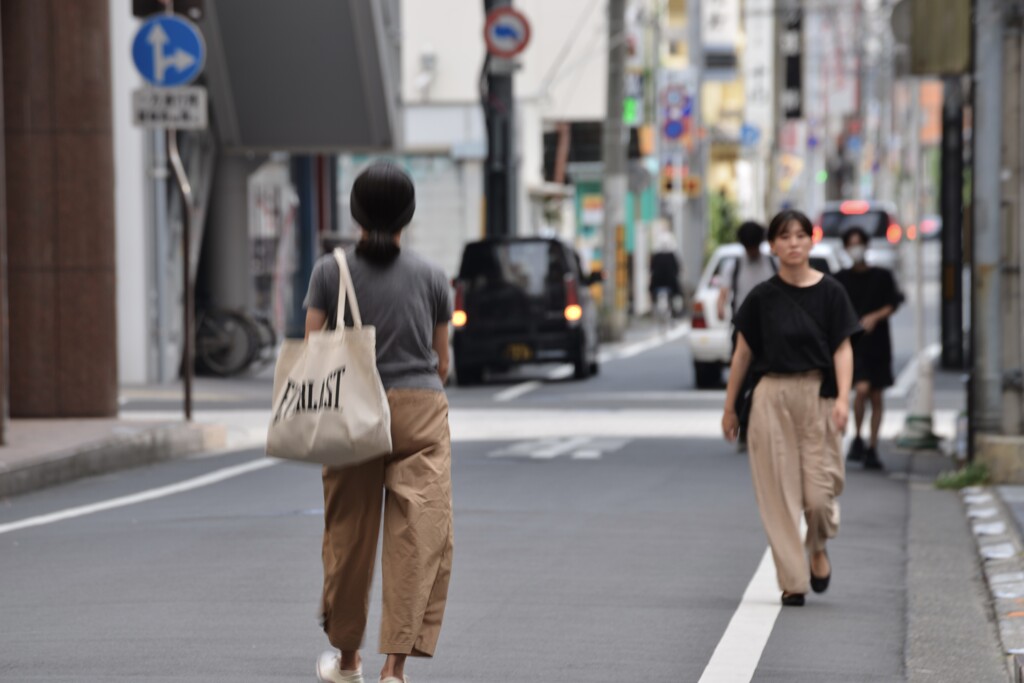 後ろ姿の素敵なあなた。。。！