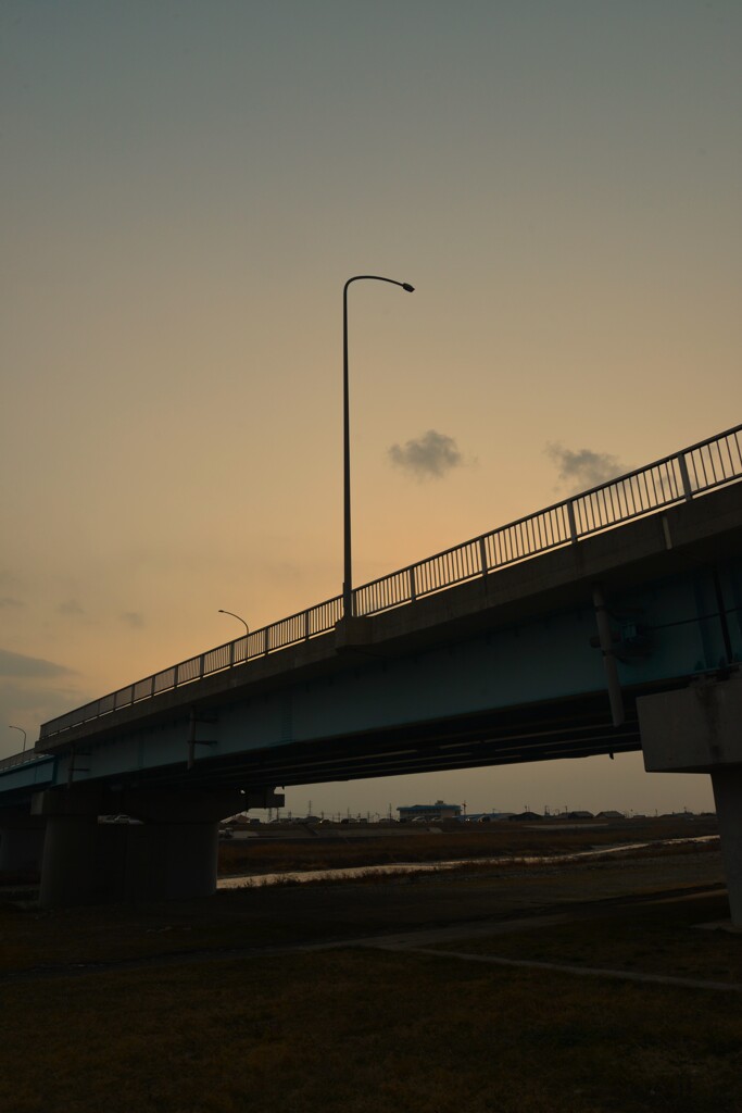 冬枯れの河原　⑥。。。！