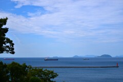 港山城跡からせとを望む　➁。。。！