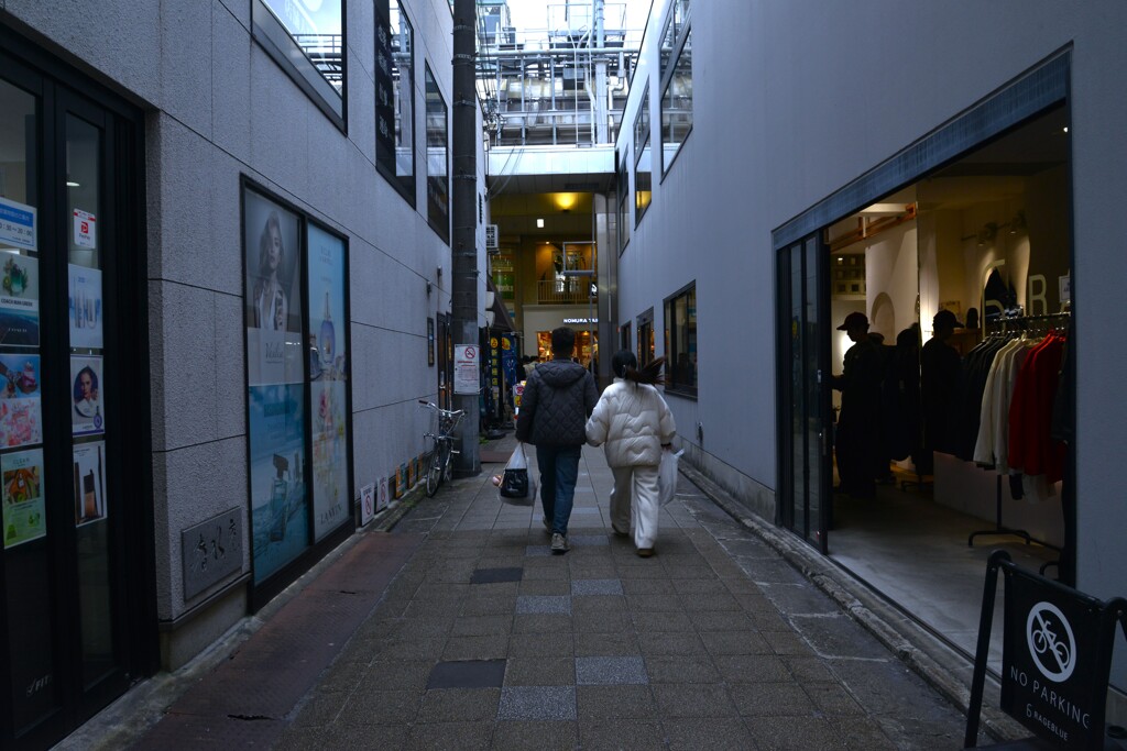 裏通り　②。。。！