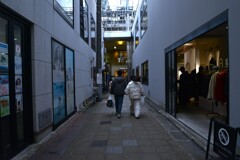 裏通り　②。。。！