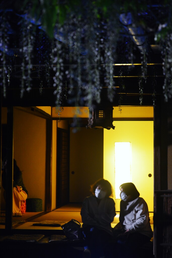 夜の庚申庵　⑥。。。！
