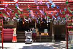 夏風とお参り。。。！