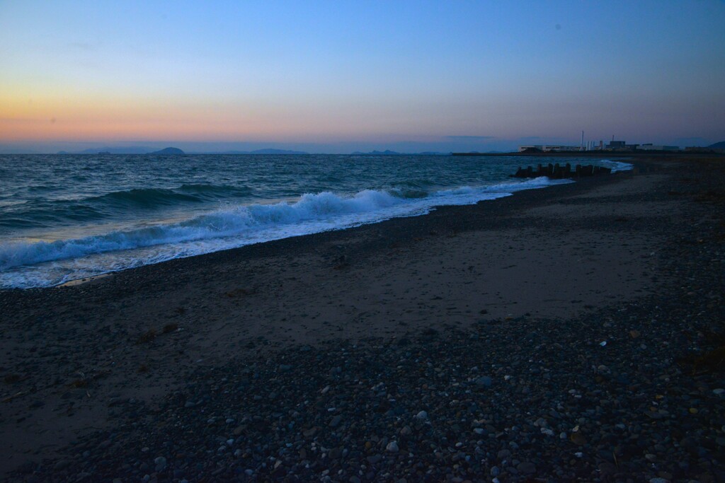 誰もいない海　①。。。！