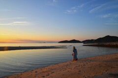 母と子の海　①。。。！