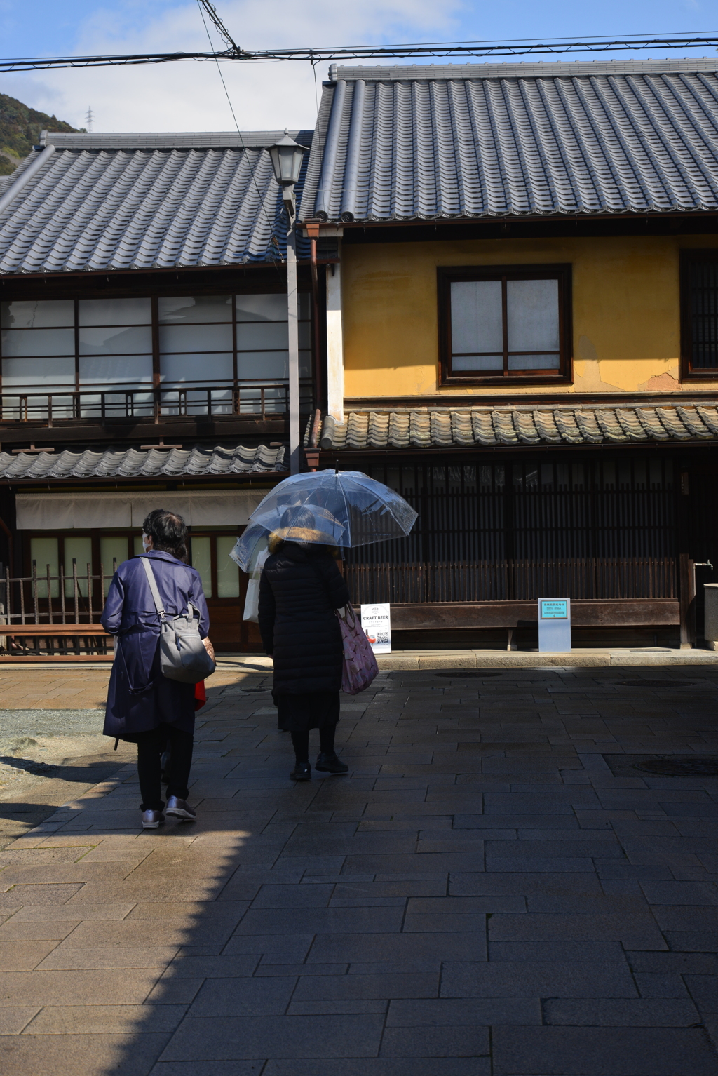 雨上がりの町　➂。。。！