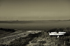 荒涼とした海辺　②。。。！