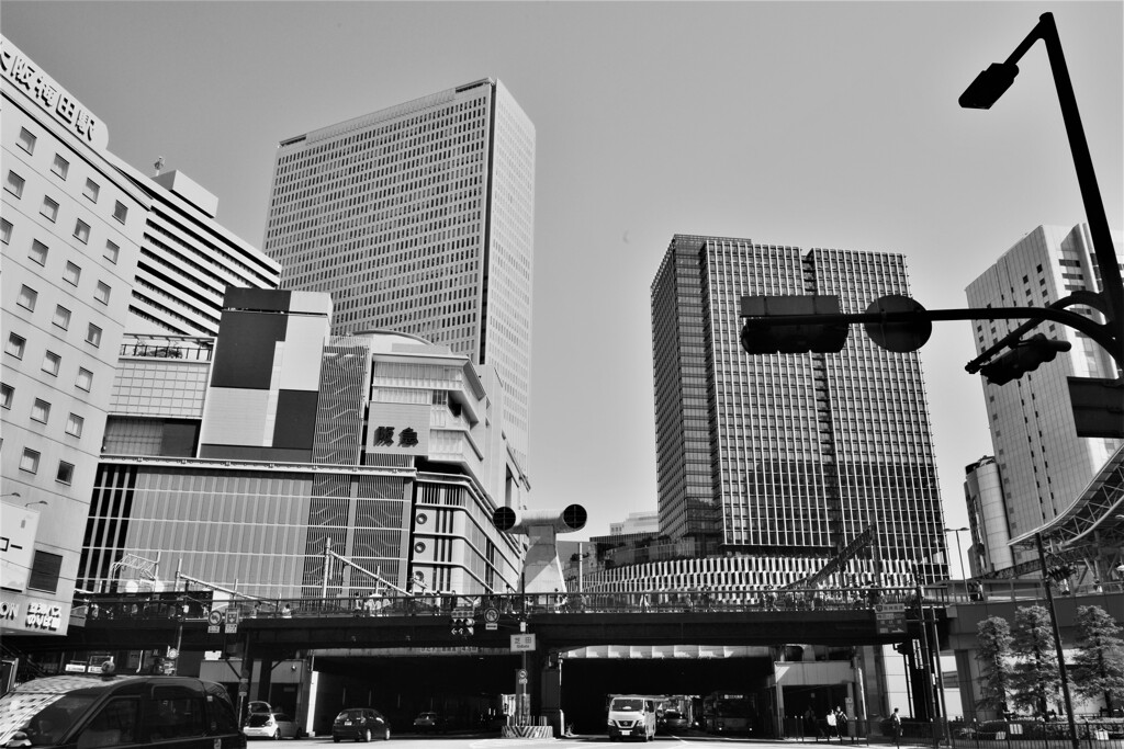 大都会のけん騒　②。。。！