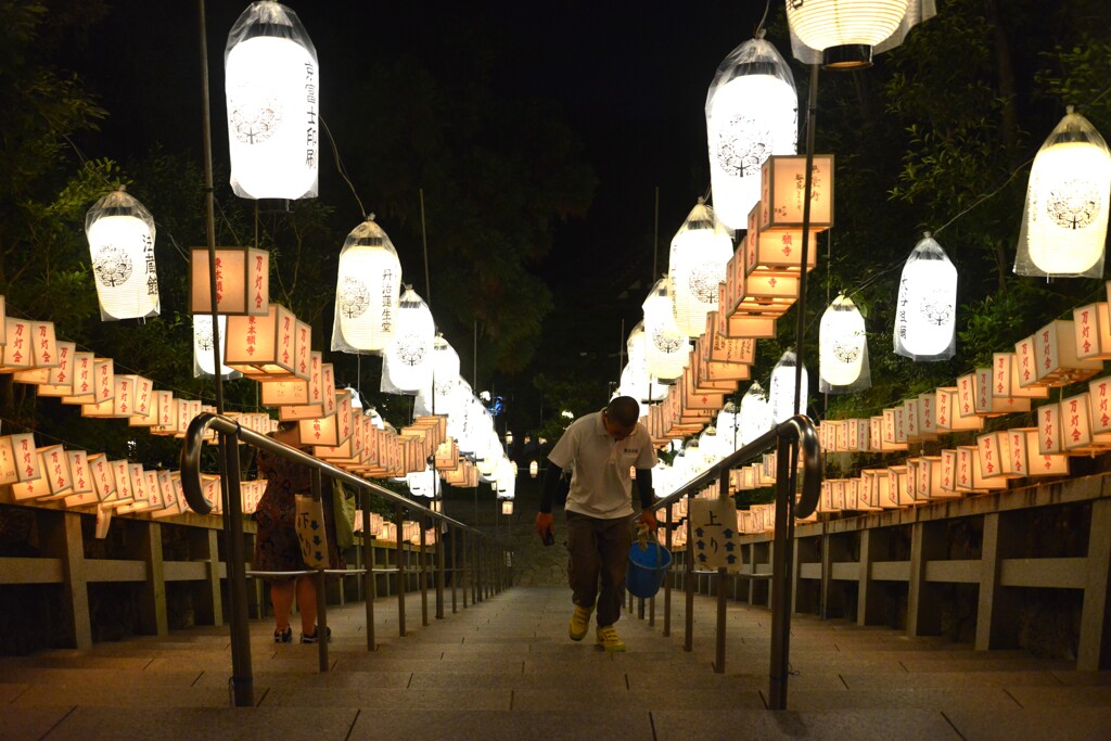 万灯の夜　④。。。！